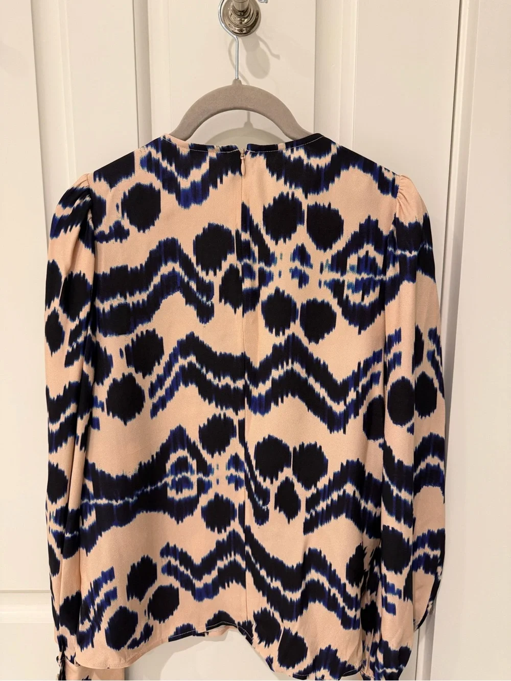Ulla Johnson Lilliana Blouse Blue & Cream Ikat-Print Puff-Sleeve Blouse